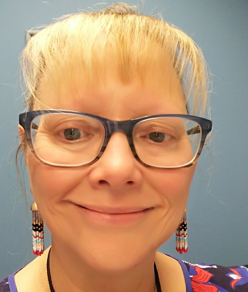 Meet your Posher, Deirdre
